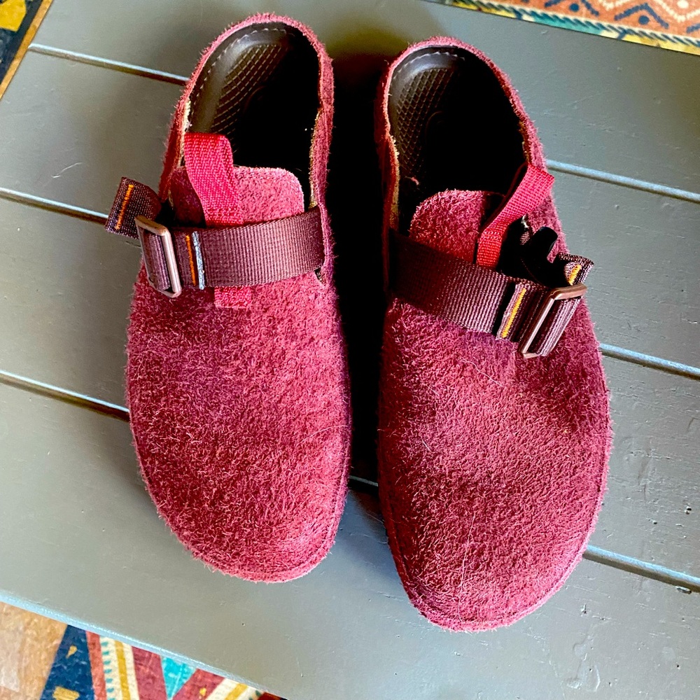Chaco womens clog size 10, like new